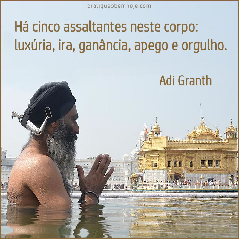 ha-cinco-assaltantes-neste-corpo